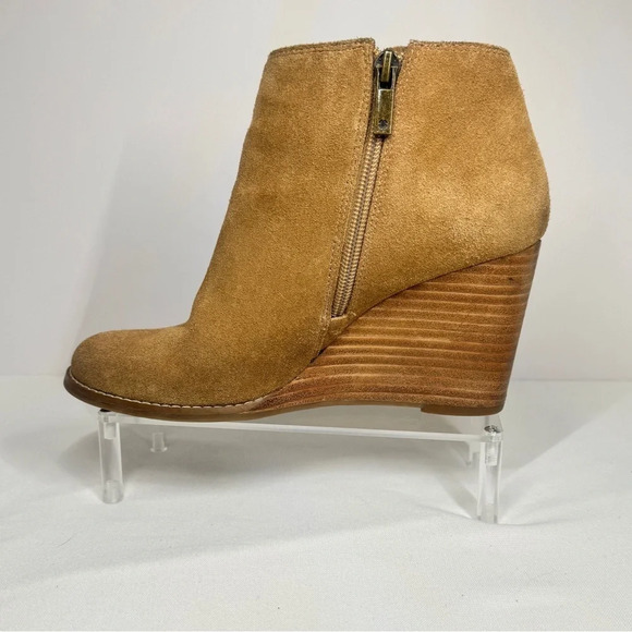 Lucky Brand Yakeena Tan Suede Leather Wedge Booties Size 7M - Picture 9 of 13